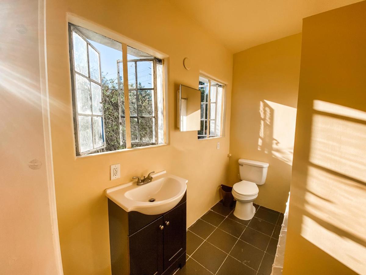 Island Girl Spa + Bed And Breakfast Los Angeles Exterior foto